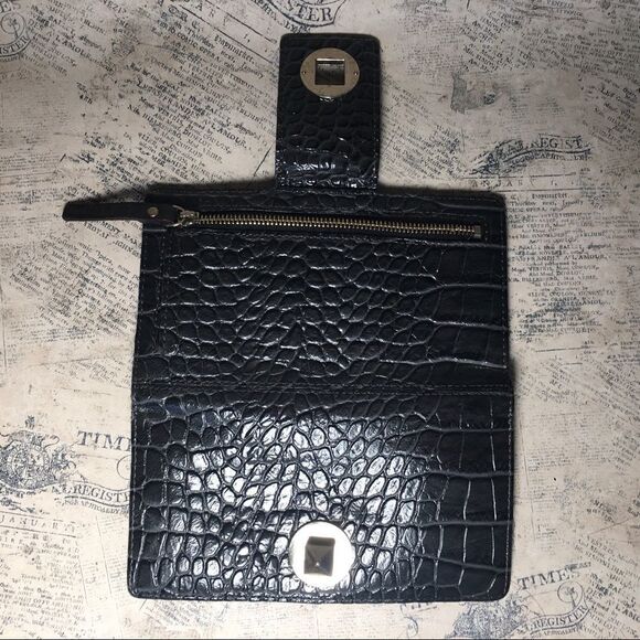 Kate Spade Pyramid Spike Locking Leather Wallet - Picture 4 of 12